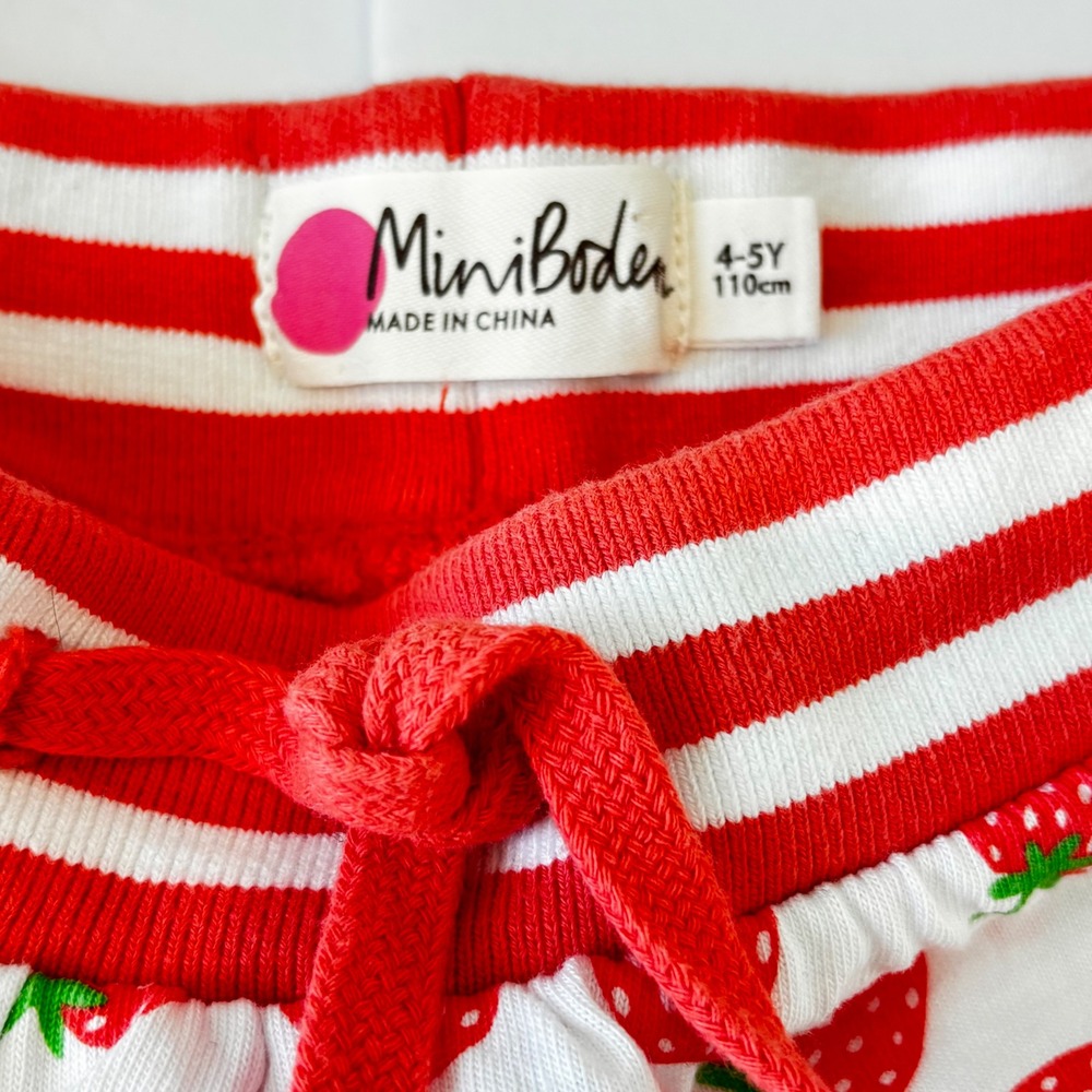 Mini Boden Girls Cotton Skort Strawberry Print Size 4 5 Excellent! - Picture 5 of 9
